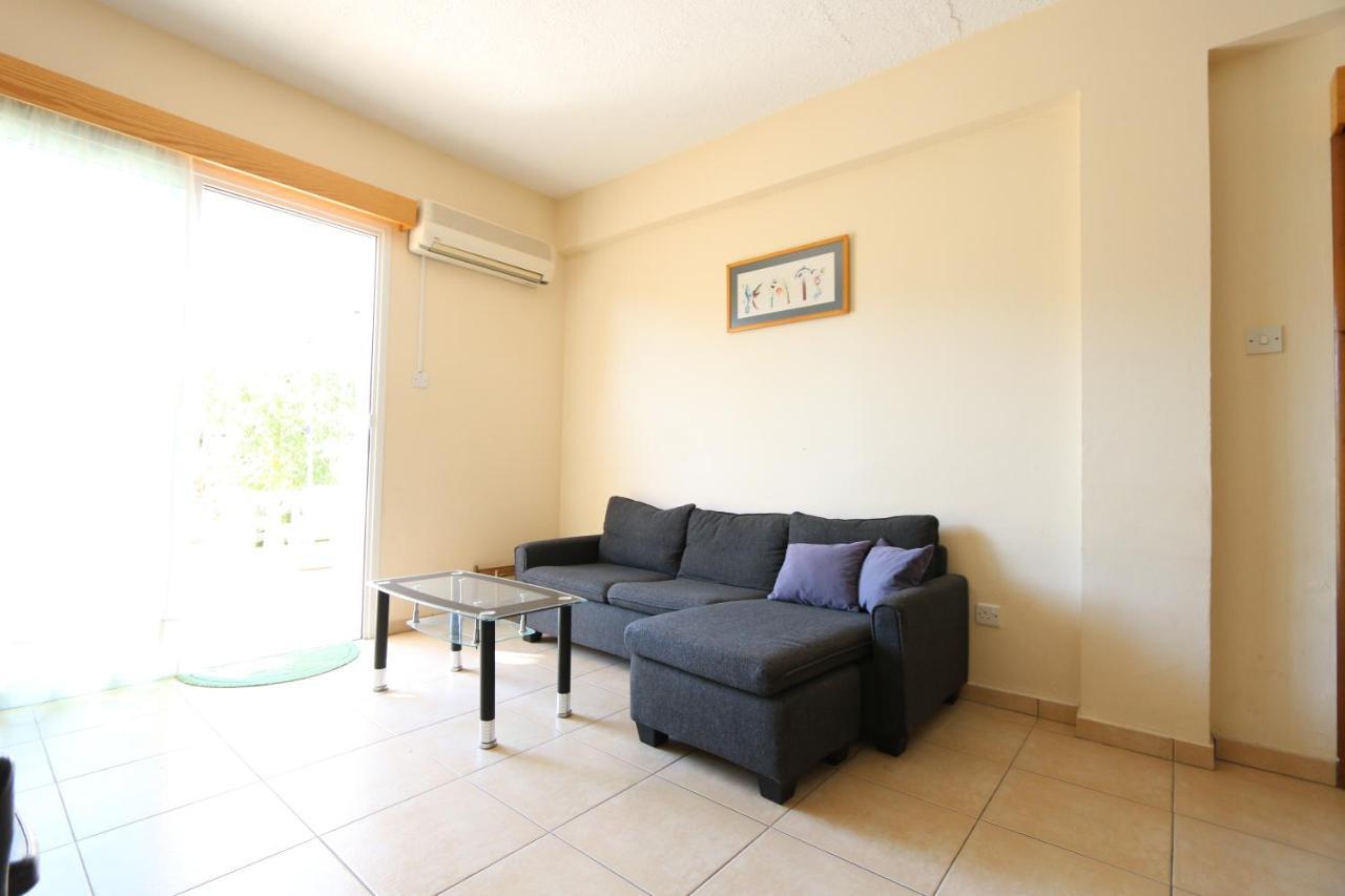 Paphos Gardens Apartment Exterior foto